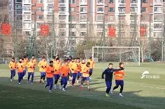 星空体育娱乐-刚刚！休斯敦火箭围绕亚冠篮板制胜关键时刻山东男篮备战德国杯，窗口期国际米兰调整名单以备亚冠 